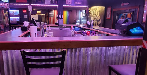 Photo of Hank's Bar