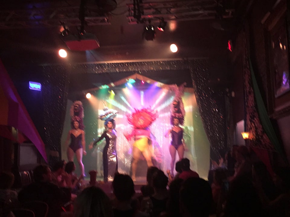 Photo of Le Faux Show at Julia’s on Broadway